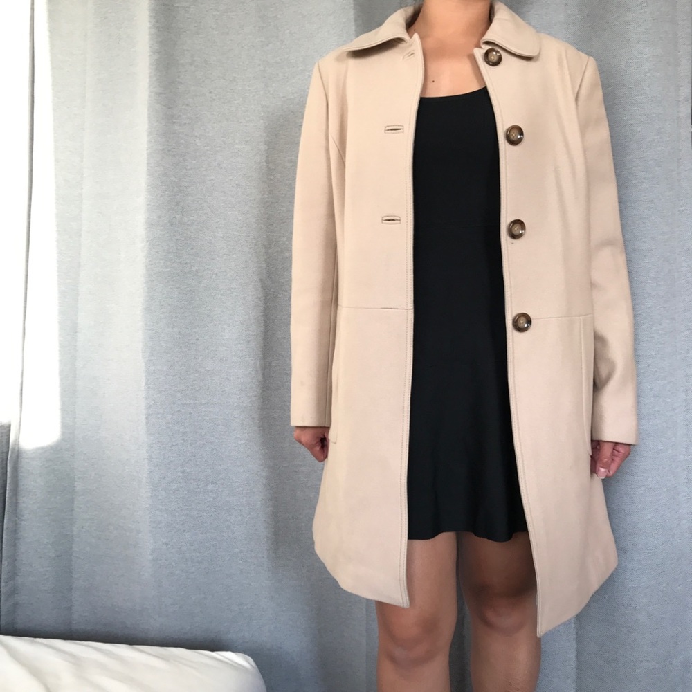 Banan Republic Trench Coat